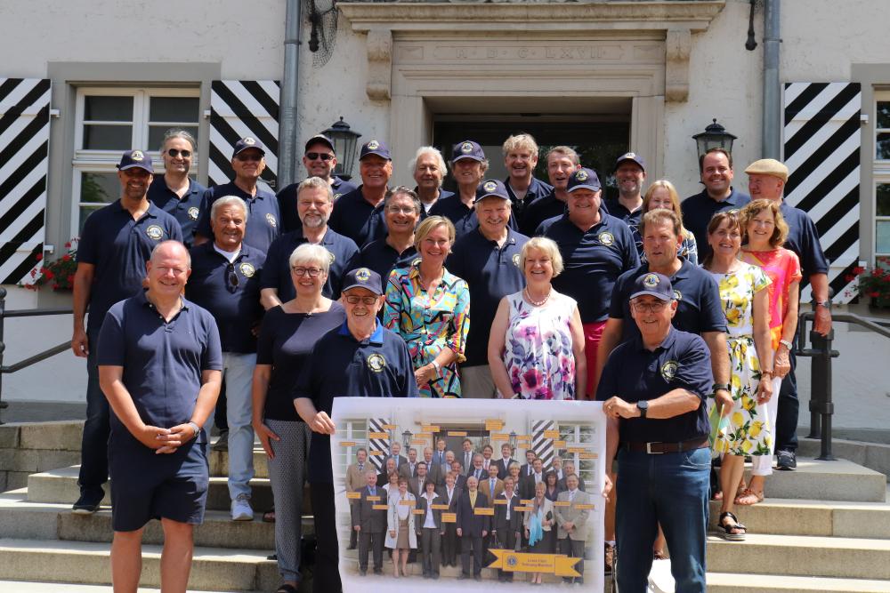 Gruppenbild anl. 10-Jahres-Feier